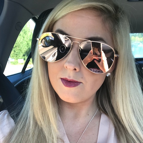 Rose Gold Mirrored Aviator Sunglasses - Picture 5 of 5